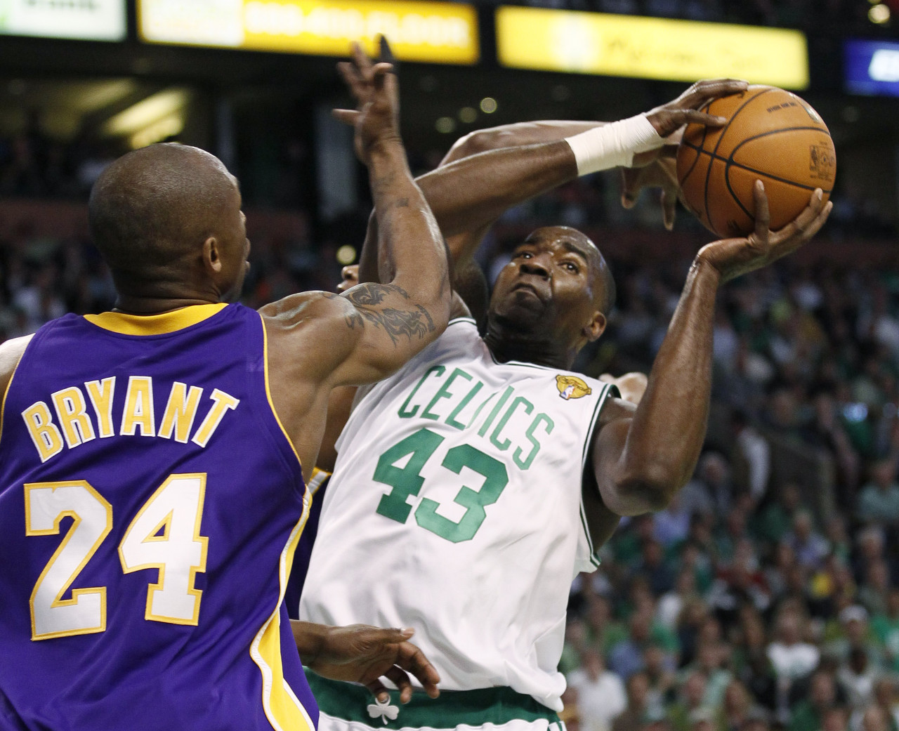 若自己10年总决赛不受伤?帕金斯:抢板更多的队会赢 就这么简单