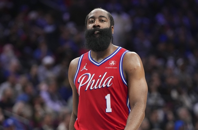 A-史密斯:火箭想给哈登顶薪 但他想回到得分王模式 被乌度卡拒绝