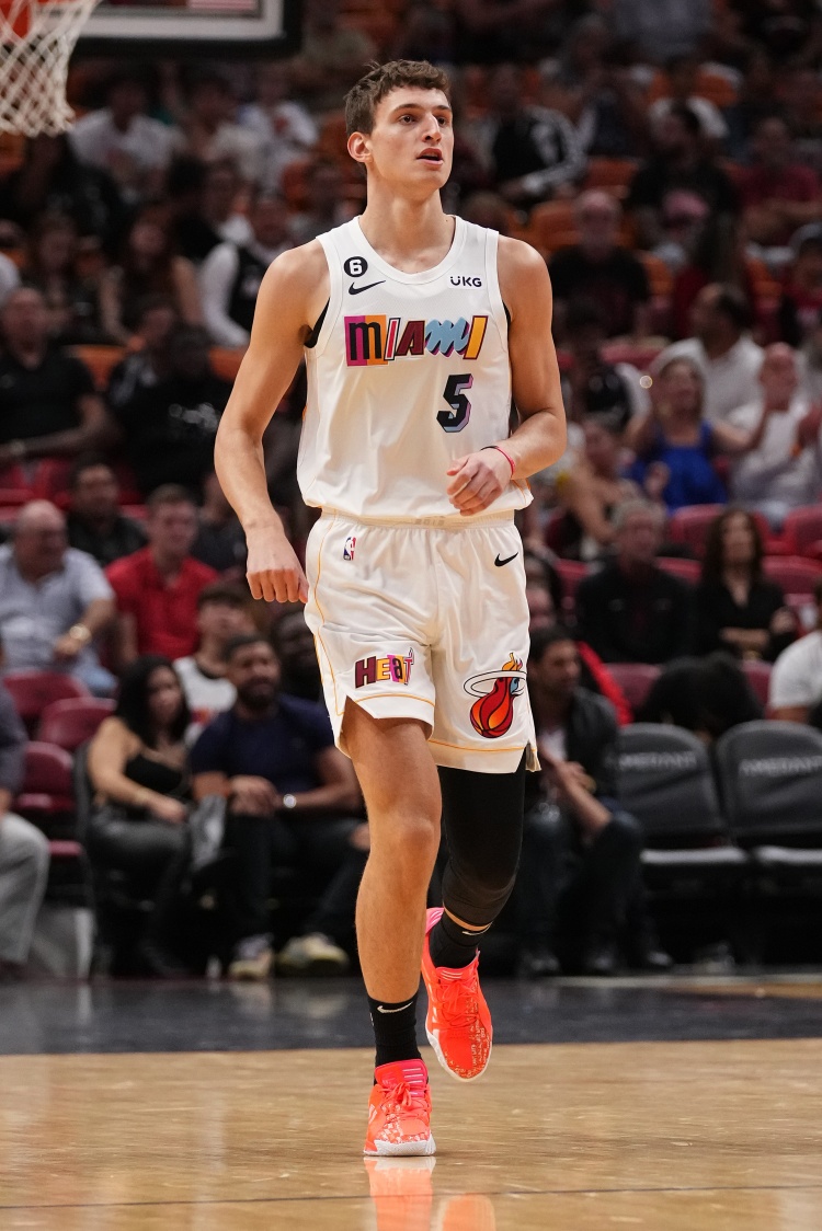 约维奇塞尔维亚母队主席:如他不在NBA打球 今夏希望重新与其签约
