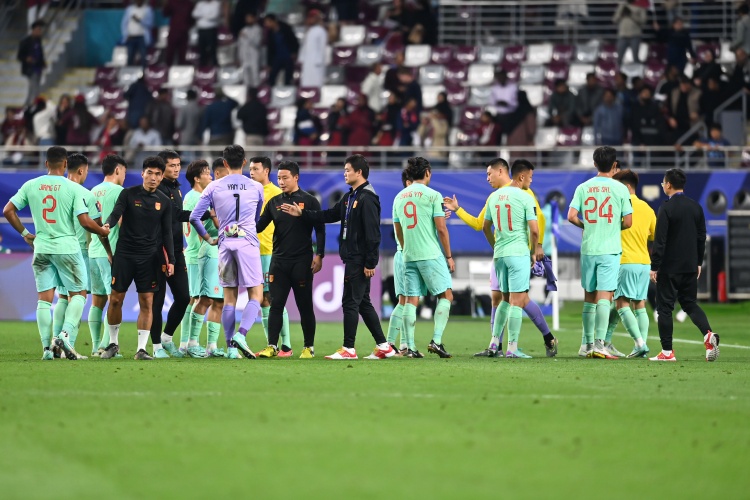 北青：塔吉克斯坦进亚洲杯八强令人信服，国足战平对手已算幸运