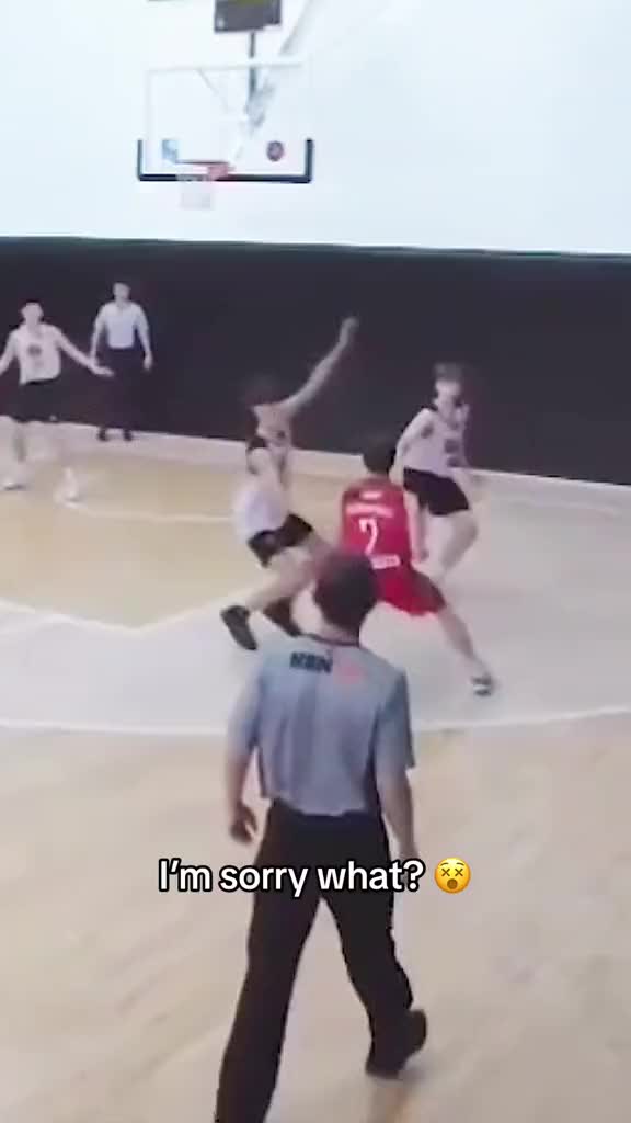 这球进了不得吹一辈子啊