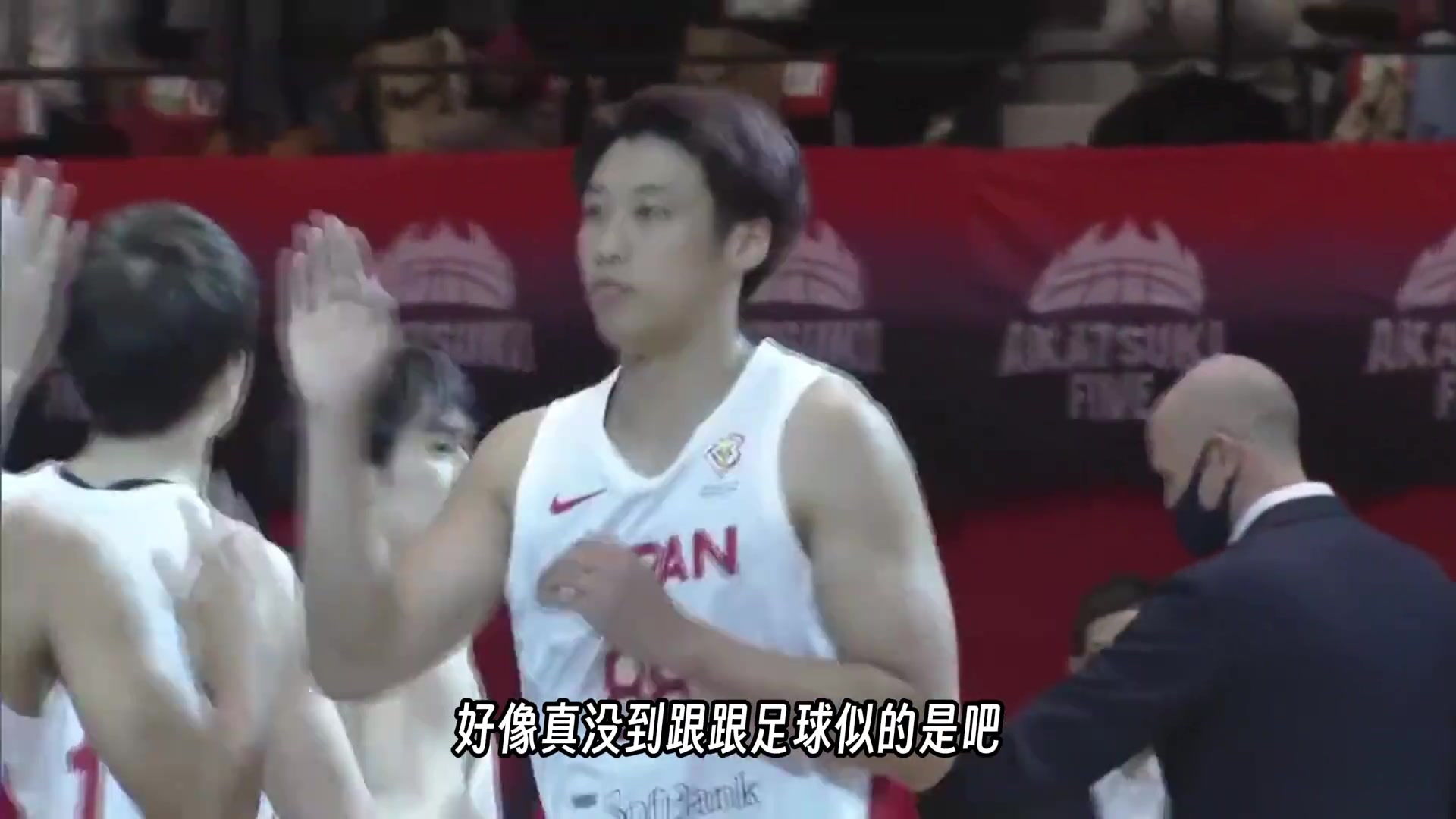 杨毅：现在中国男篮可以打赢日本吗我们得反思