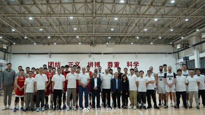 媒体人：热身赛第二场中国男篮集训队7756战胜香港东方队