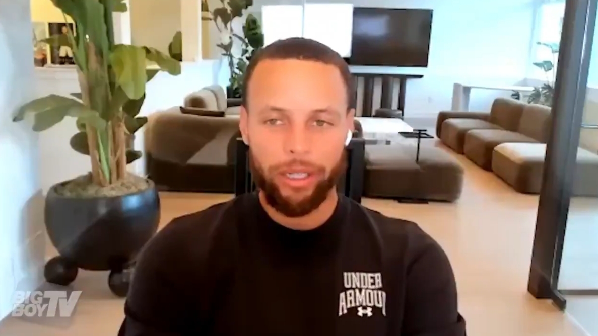 库里：科比说我也有曼巴精神是对我最大赞美不同的是我总是带着微笑