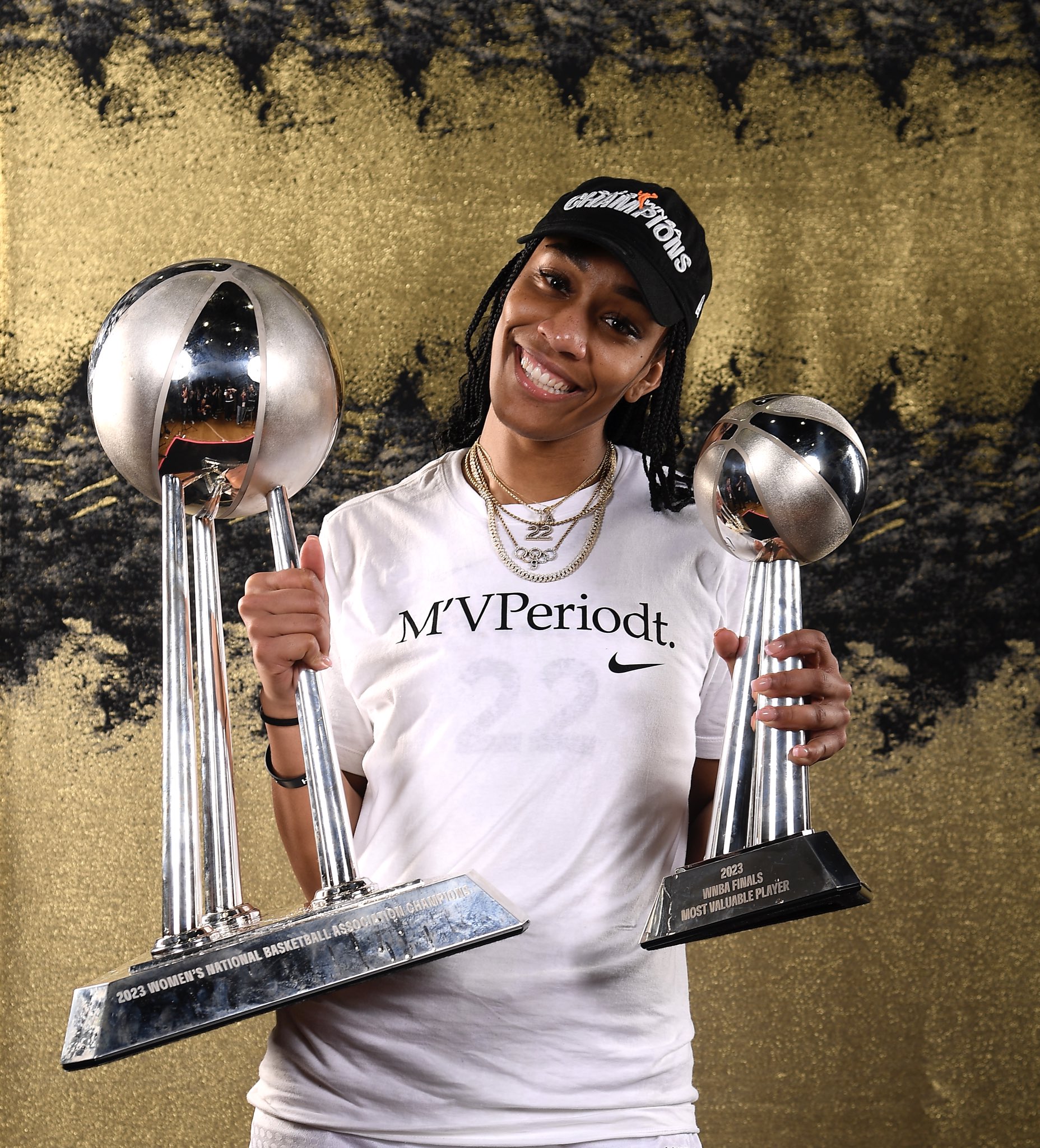 很猛！阿贾威尔逊2023年荣誉单：WNBA冠军+FMVP+DPOY+一防+一阵