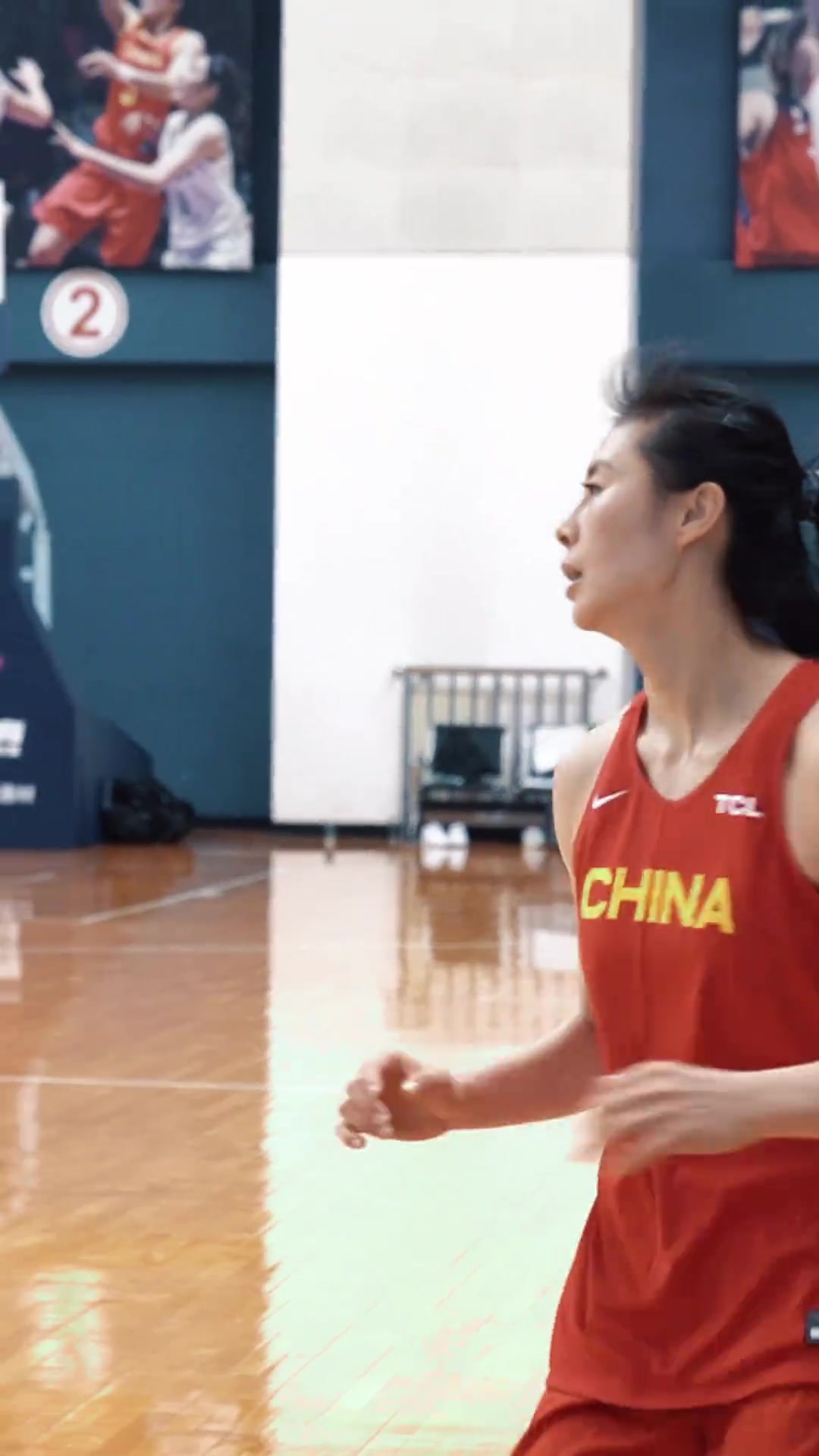 中国女篮集训备战2024年巴黎奥运会！