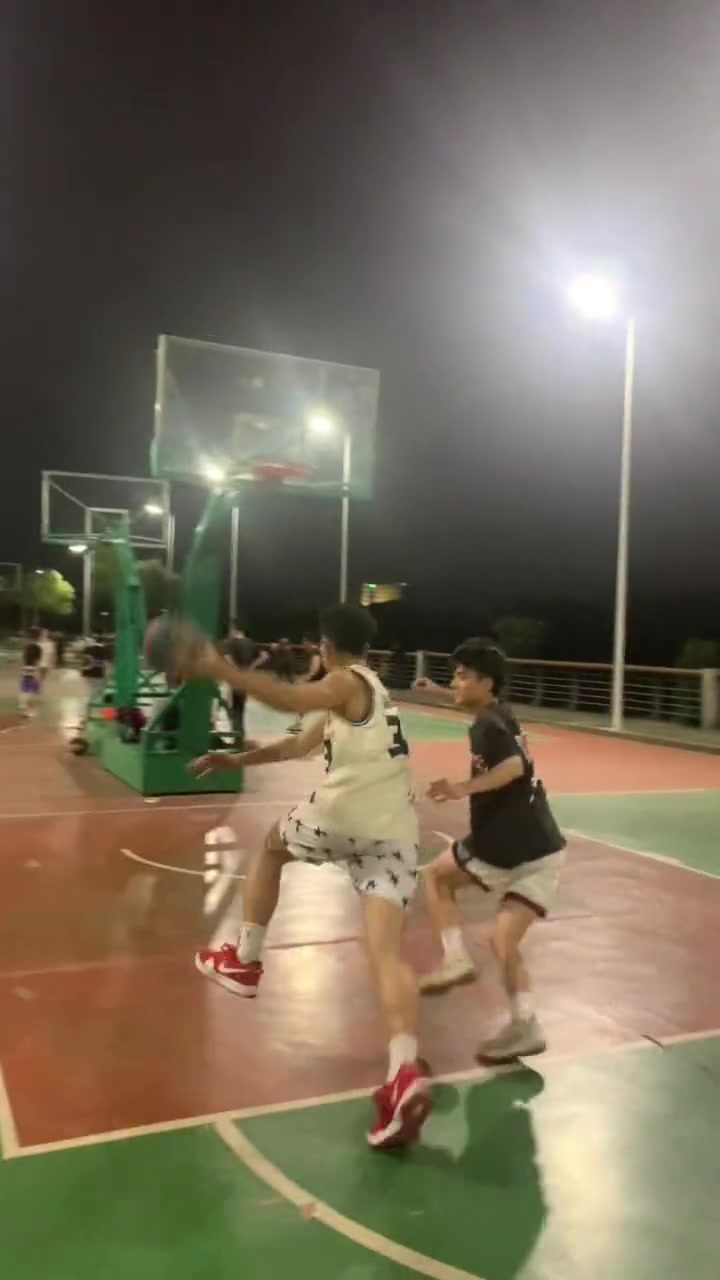 你说不会上篮那这是什么意思嘛