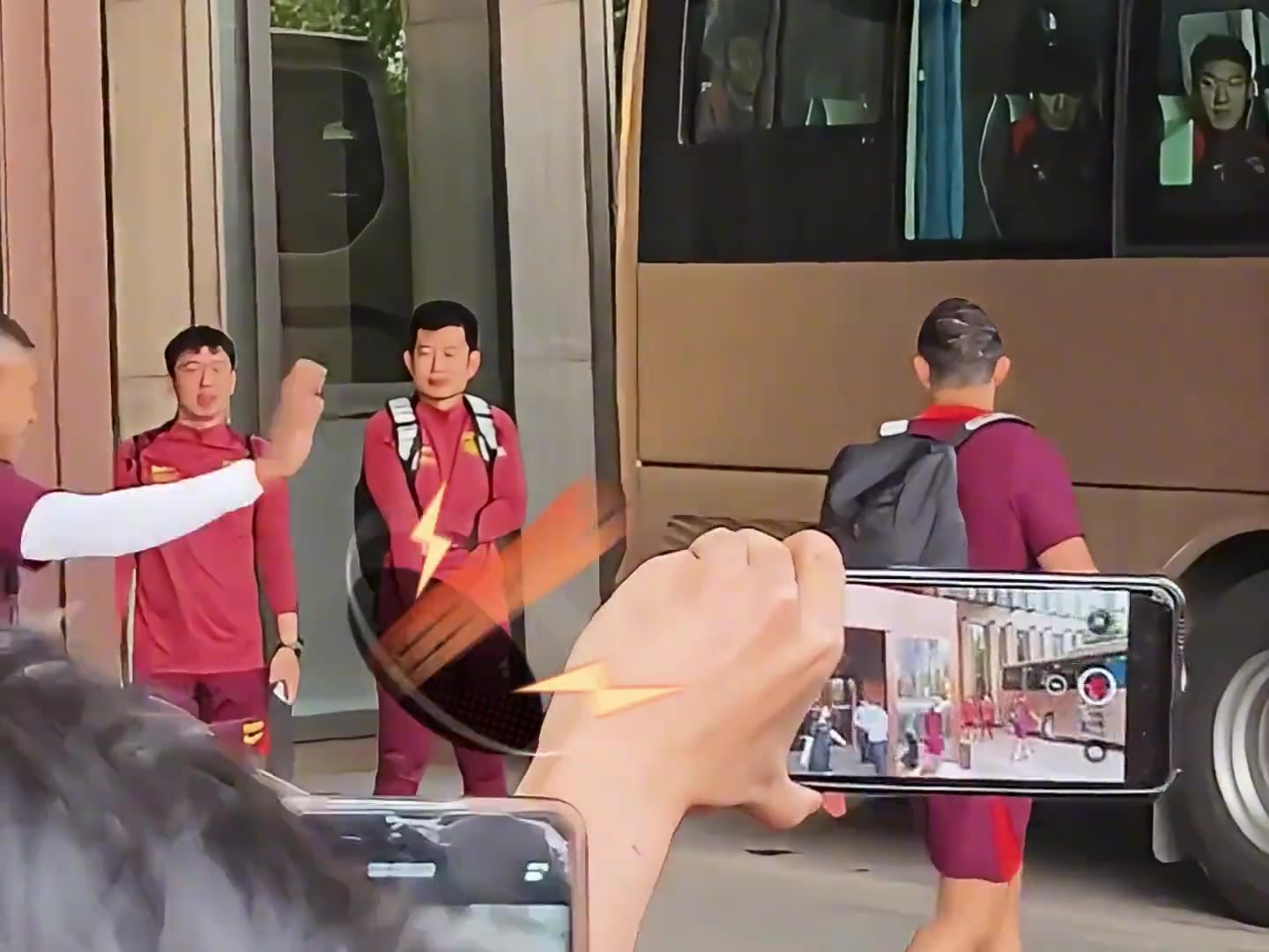 阿兰因为球迷哪句话破防了关于这件事背后的故事