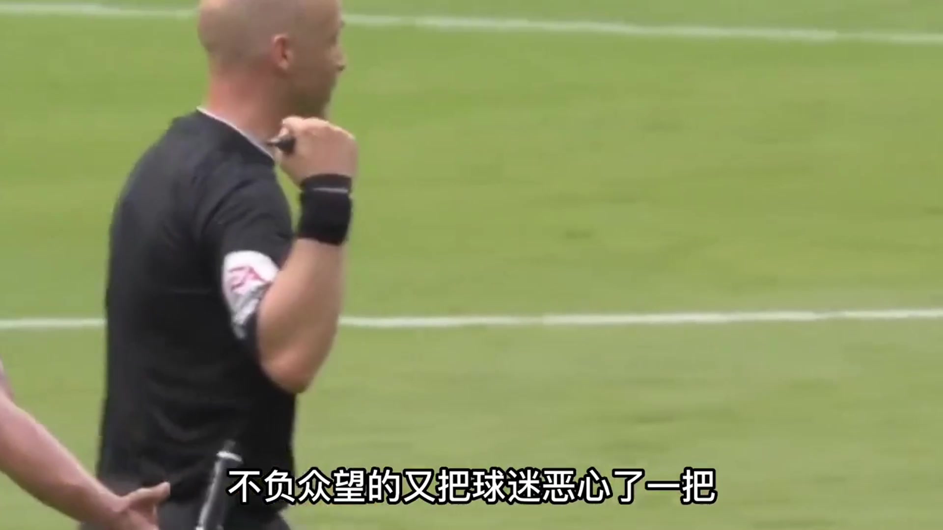 盲哨！盘点西班牙vs德国的主裁安东尼泰勒当年的那些争议判罚
