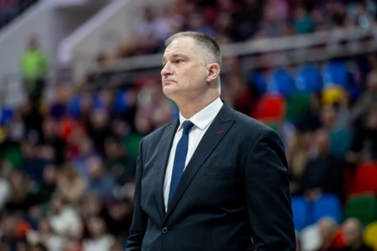四川官方：塞尔维亚教练布拉尼斯拉夫维琴蒂奇担任球队新主帅