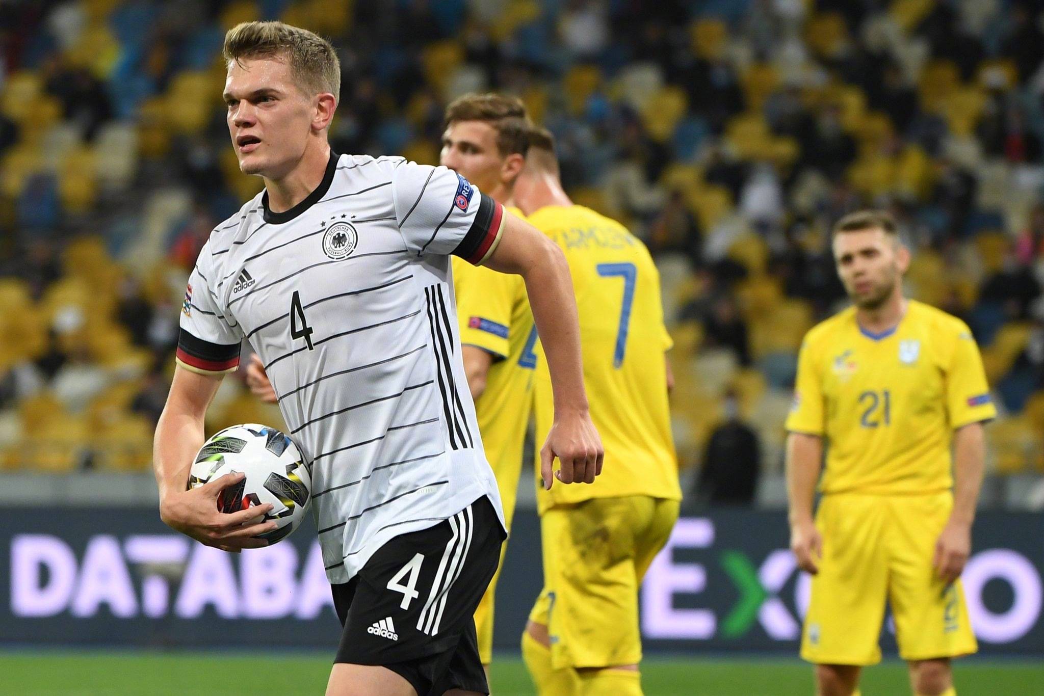 欧国联第三轮德国客场2:1乌克兰，金特尔与格雷茨卡为德国队进球