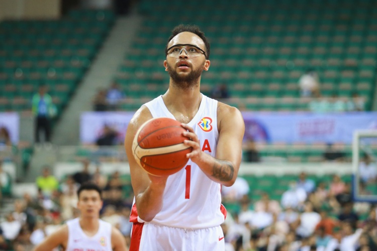 FIBA没要求归化须有血缘但中国篮协权衡后采用有血缘的归化球员