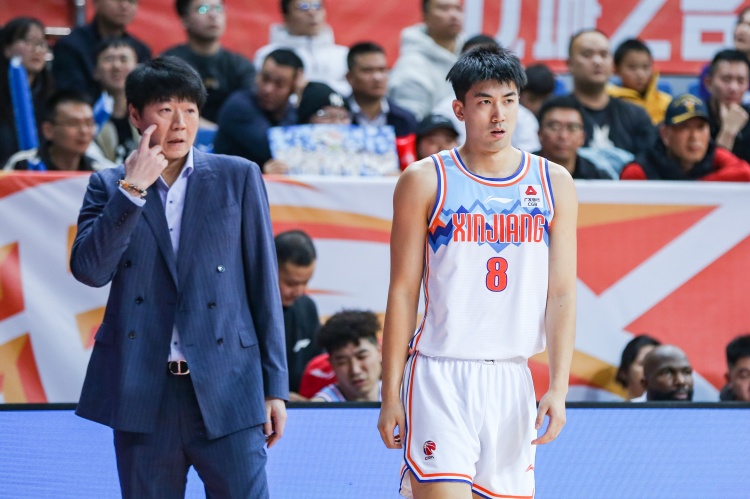 怎么了新疆男篮主教练邱彪发文：做人做事