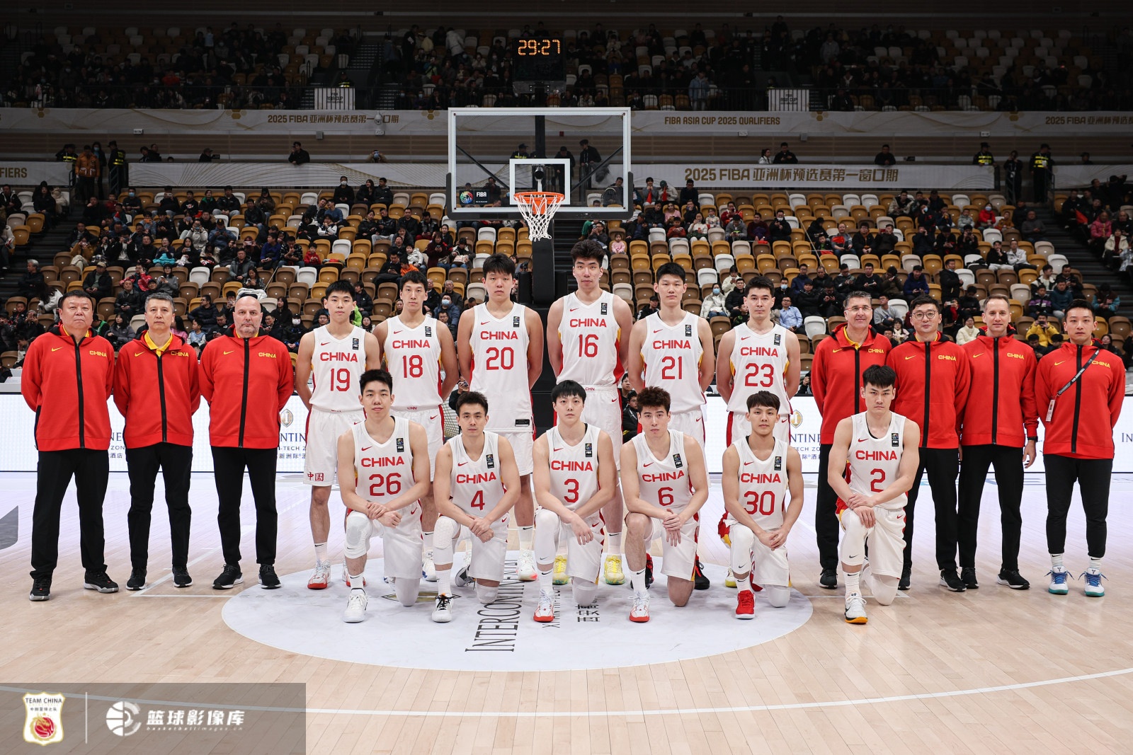 中国男篮亚预赛大胜蒙古31分记者：我觉得能赢日本了