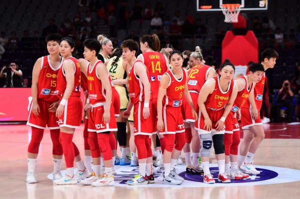 中国体育报：奥运热身赛未进入最佳状态中国女篮静待主力回归