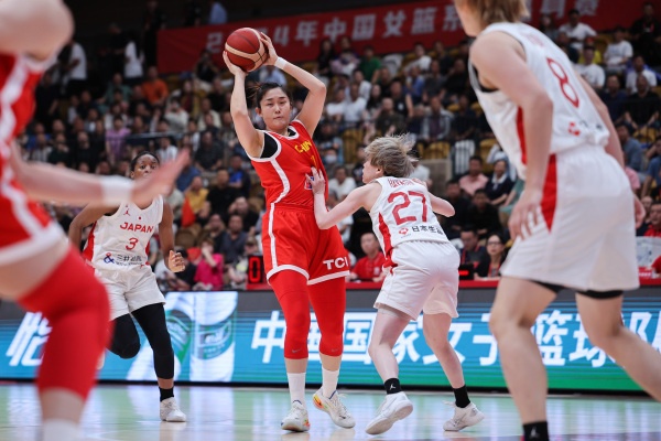媒体人：罚球上的差距是中国女篮热身赛以来始终没解决好的问题