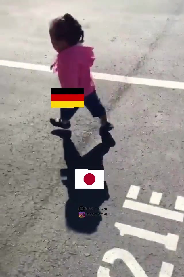 今日趣图：好奇是日本先拿世界杯冠军，还是国足再进世界杯
