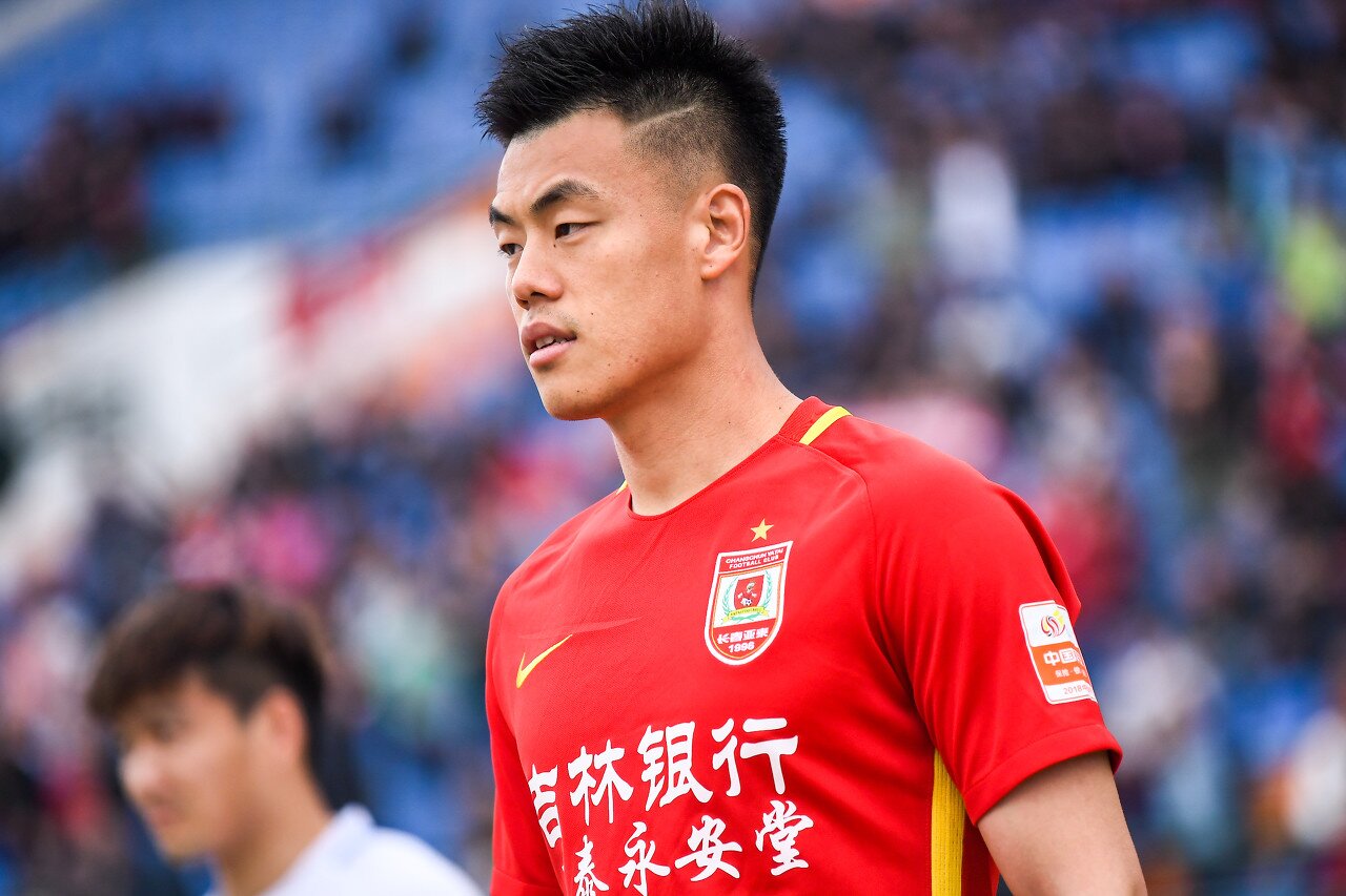 记者：谭龙并未跑完长春马拉松全程，只是嘉宾“权当恢复训练”