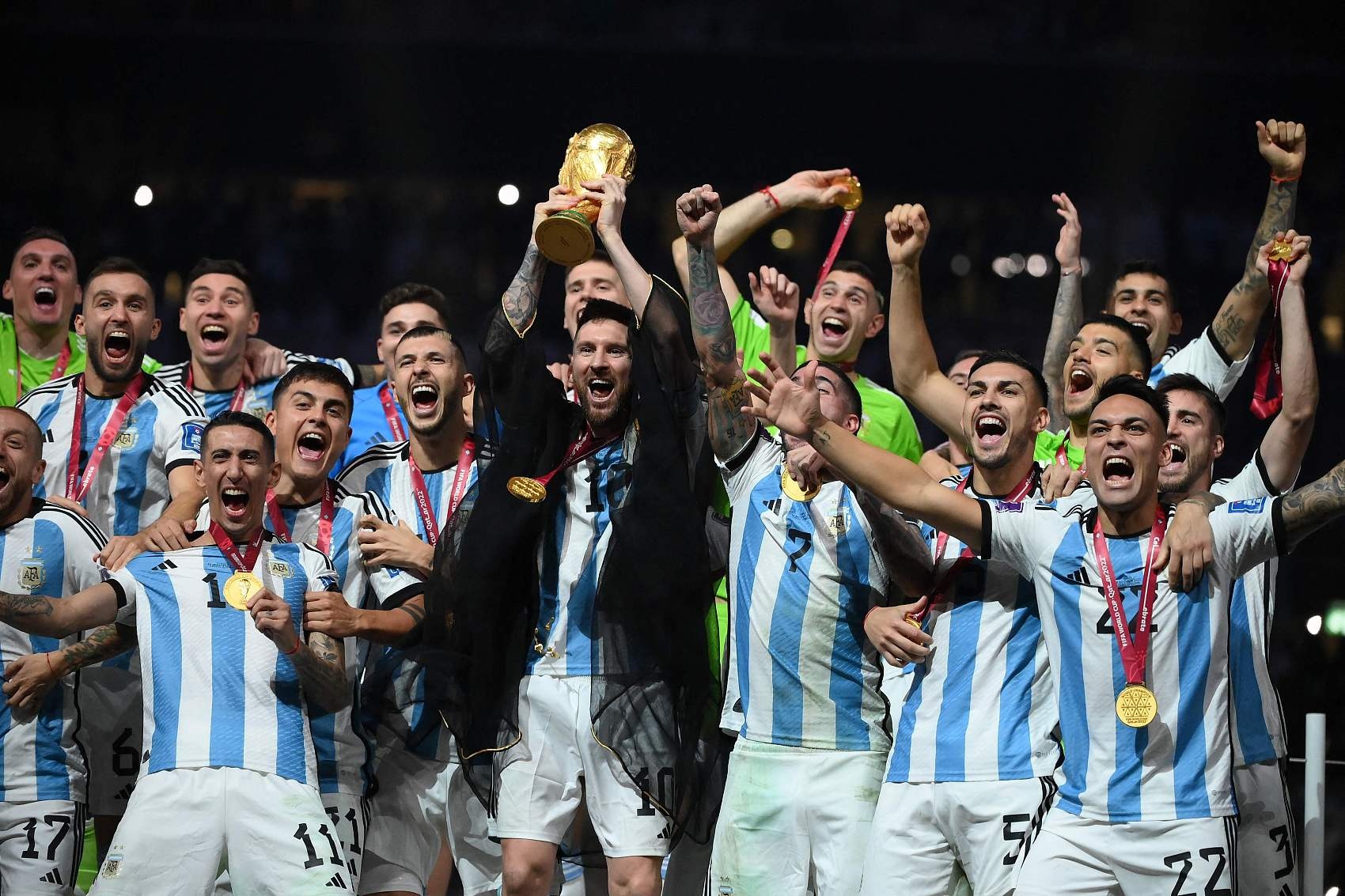 记者：阿根廷将在6月15日踢中国男足或澳大利亚，6月19日将战印尼