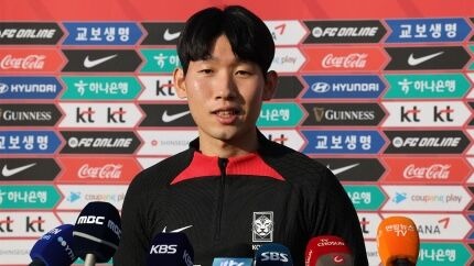 洪铉锡应力性骨折退出韩国队，将无缘对阵新加坡、中国