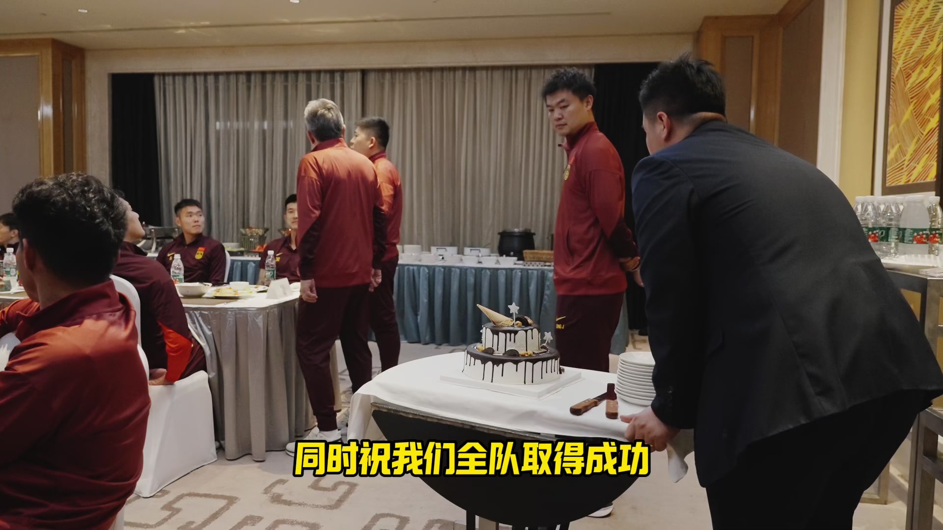 王上源31岁生日感言：在国家队过生日很荣幸！6.6中国加油