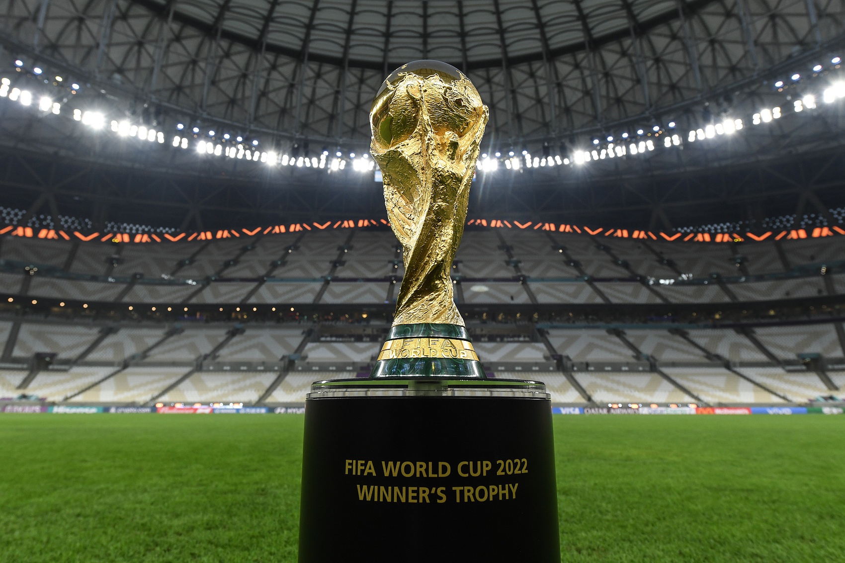 足球报：世界杯很可能不再是申办，而是通过“谈判”决定主办国