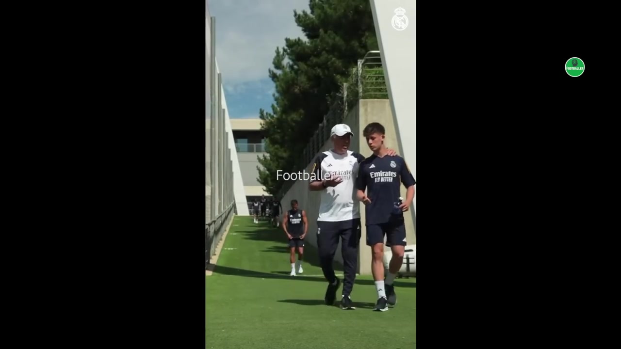 丝滑左脚！居勒尔训练集锦：右路搓射无敌，穿裆戏耍巴尔韦德！