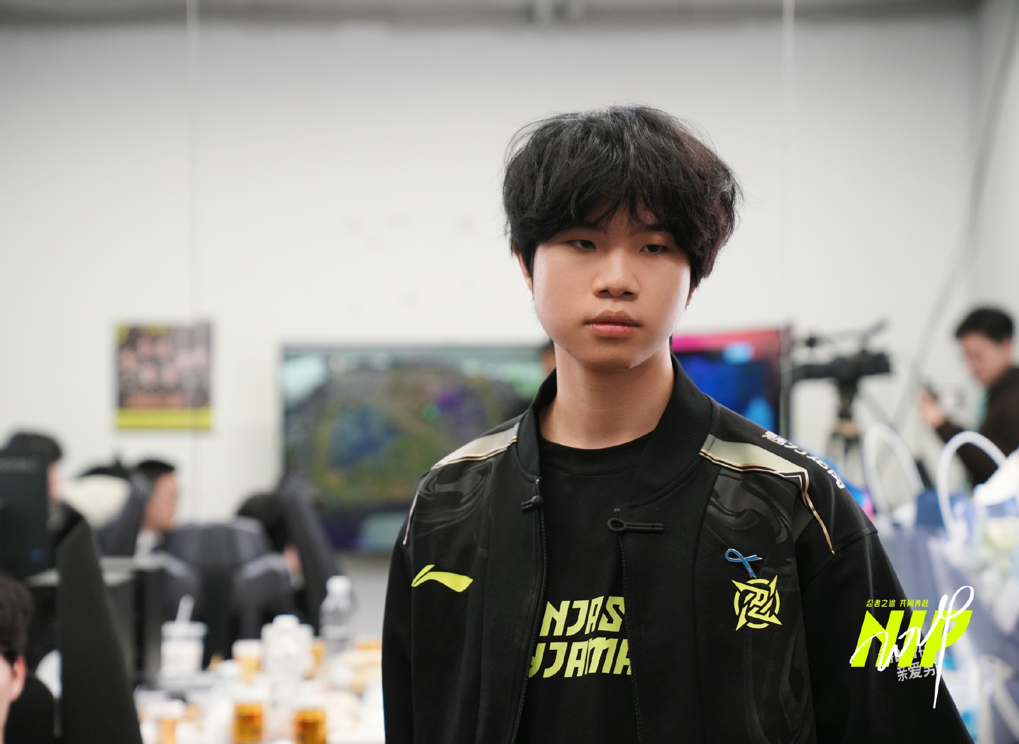 专门下微博来骂你！Photic评论区被冲烂：实力跟你8一样，只有一点