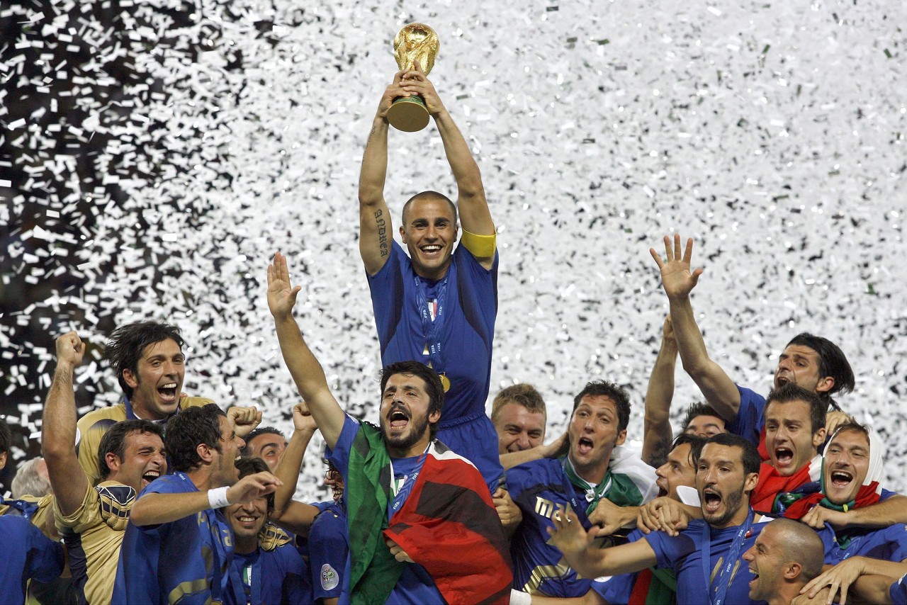 因凡蒂诺发文纪念意大利06年夺冠：18年前格罗索点球获胜