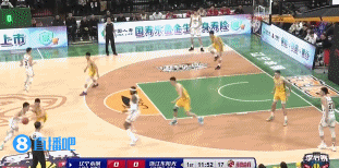 上来就炸！赵继伟第一攻就中投打成2+1 杨鸣比出大拇指：你牛