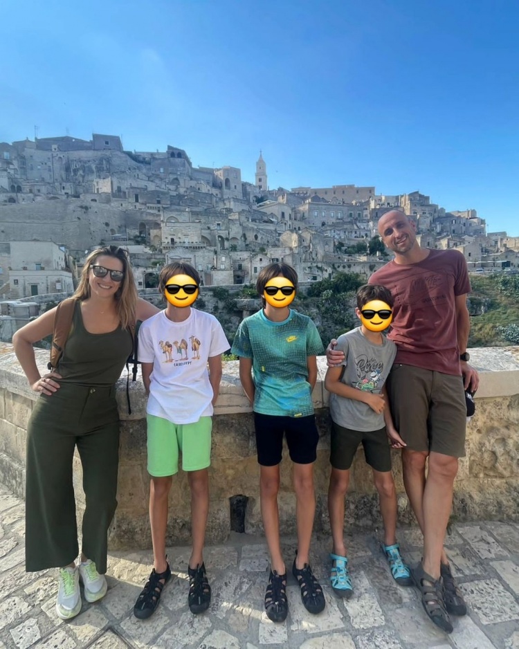 这生活吉诺比利晒旅游照：第三站马泰拉简直不可思议