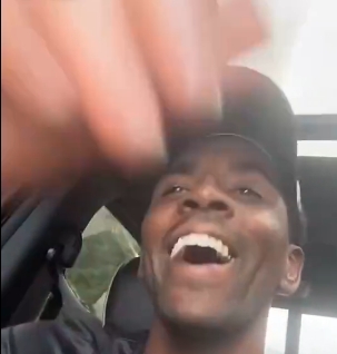 欧文直播：我感觉自己剃完胡子后达到了颜值巅峰我的脸是如此光滑