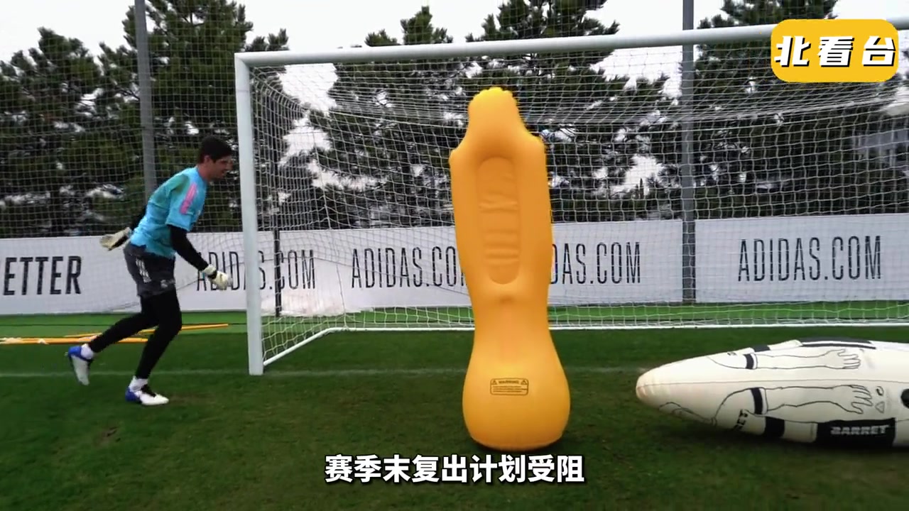 命啊！库尔图瓦再遭重伤，右膝半月板撕裂，复出计划受阻