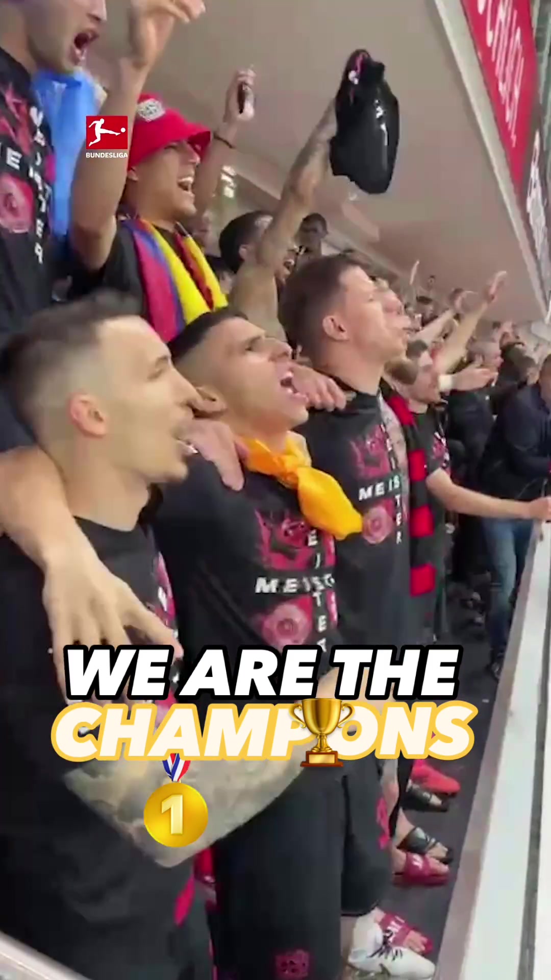 必备环节！药厂球员球迷大合唱WeAretheChampions