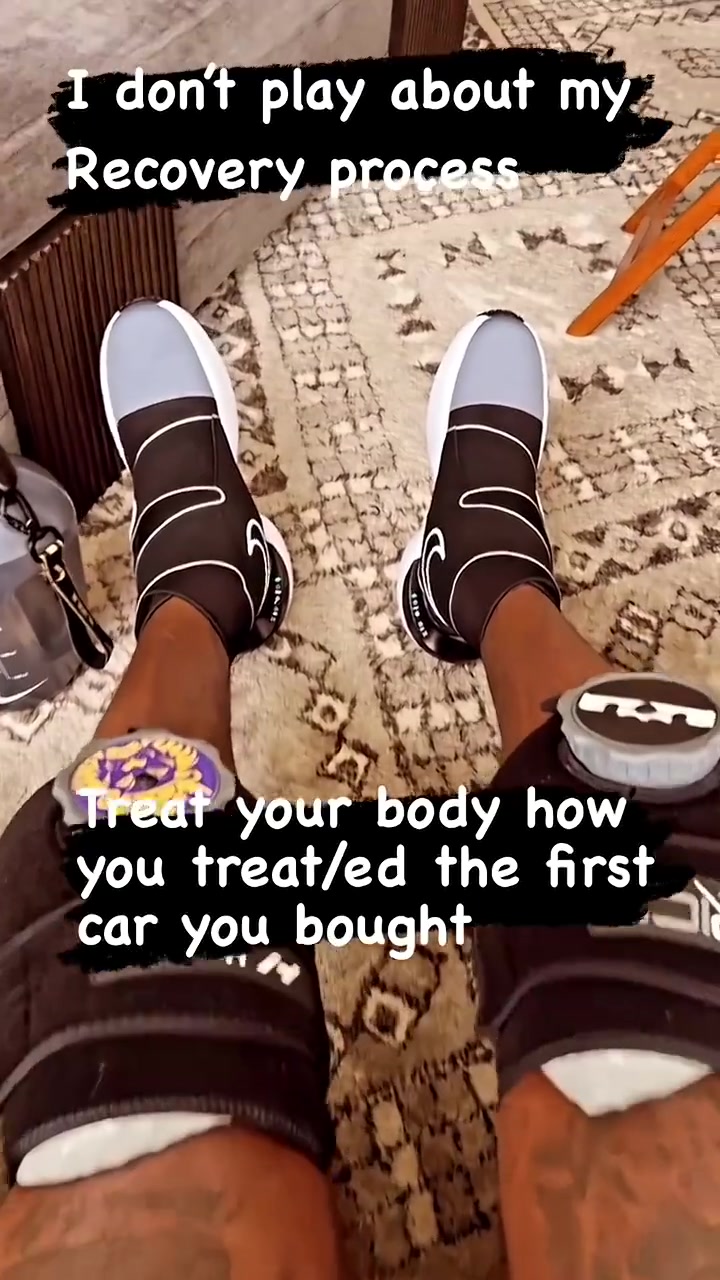 詹姆斯晒训练后使用恢复鞋：要像对待买下的第一辆车那般对待你的身体！
