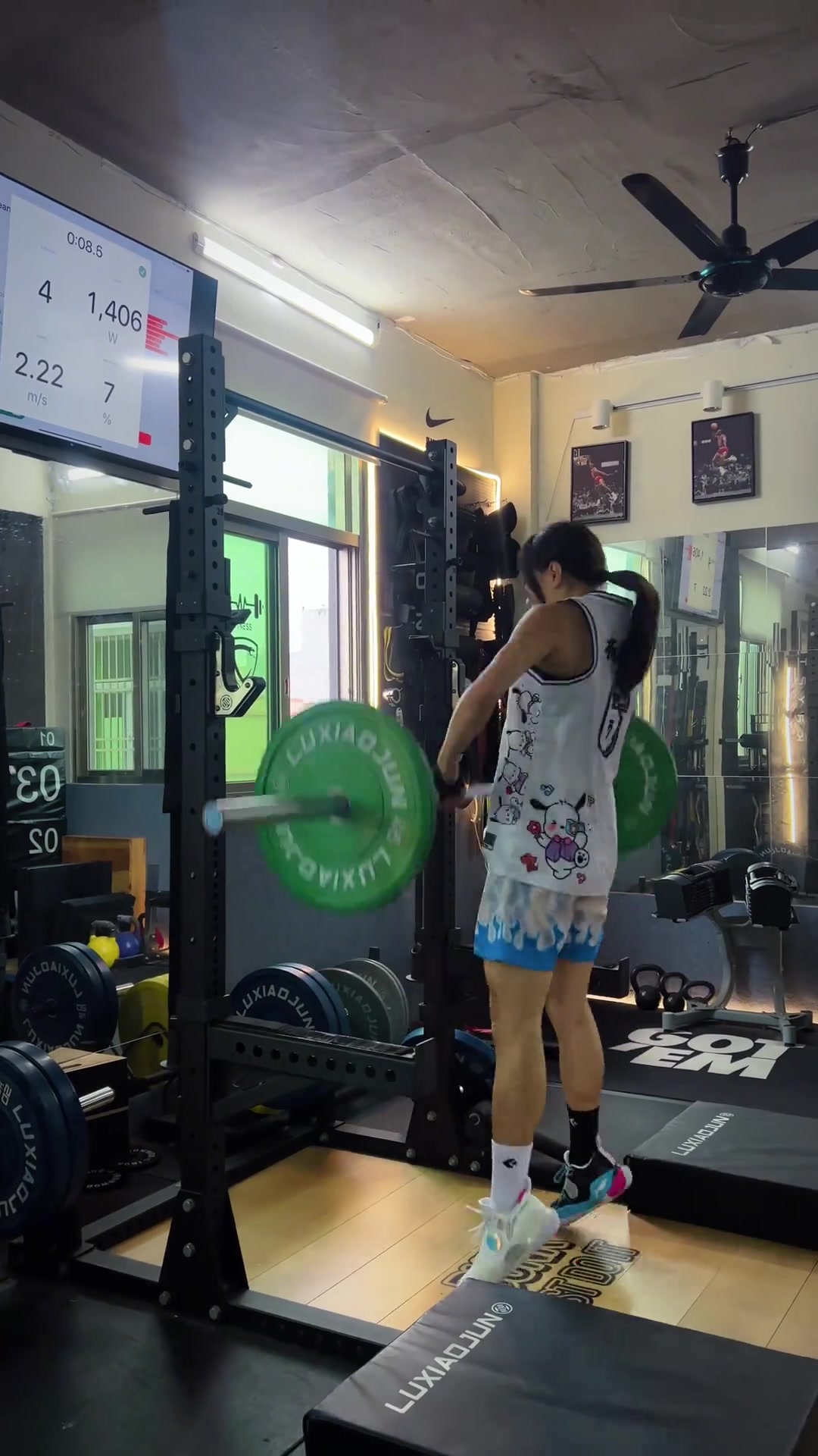 女生不配拥有扣篮梦从最初的不可能到可能