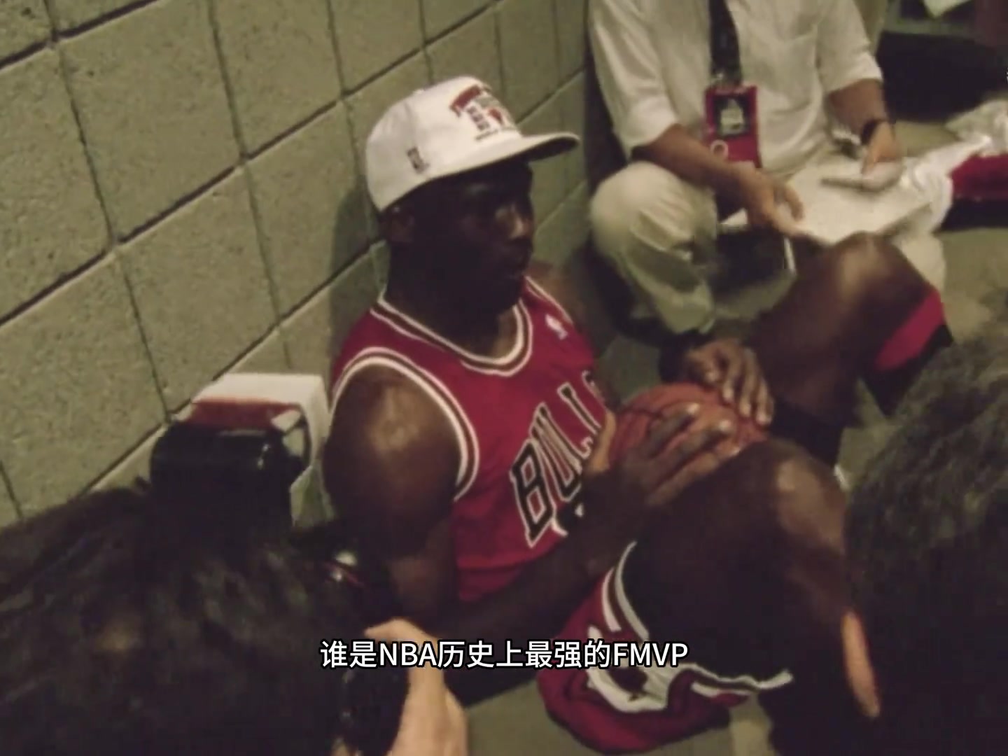2016的詹姆斯vs1993年的乔丹！谁才是NBA史上最强的FMVP?