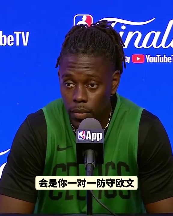 ！霍勒迪：你问我怎么阻止欧文祈祷呗”