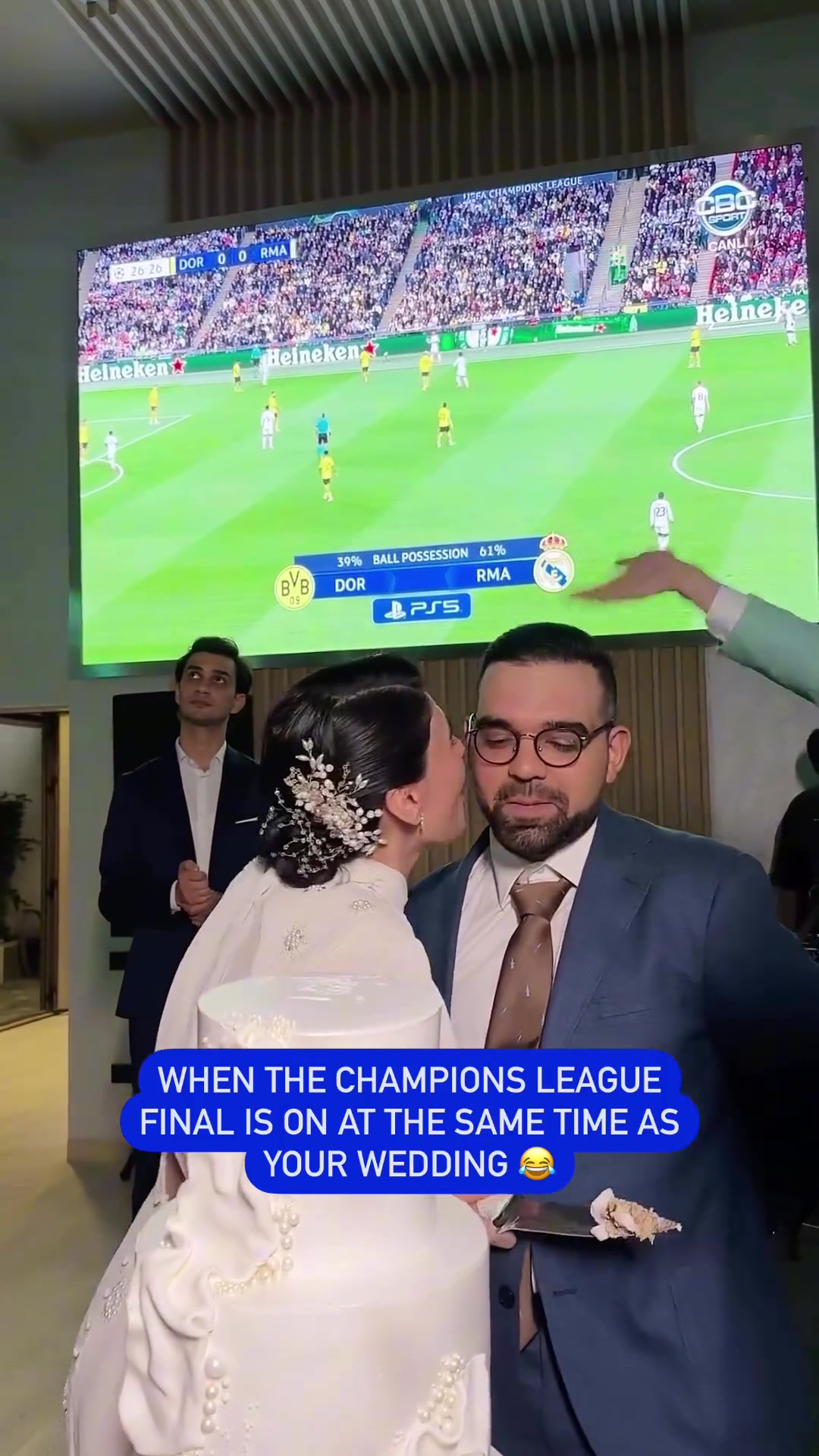 当欧冠决赛和你的婚礼时间冲突...