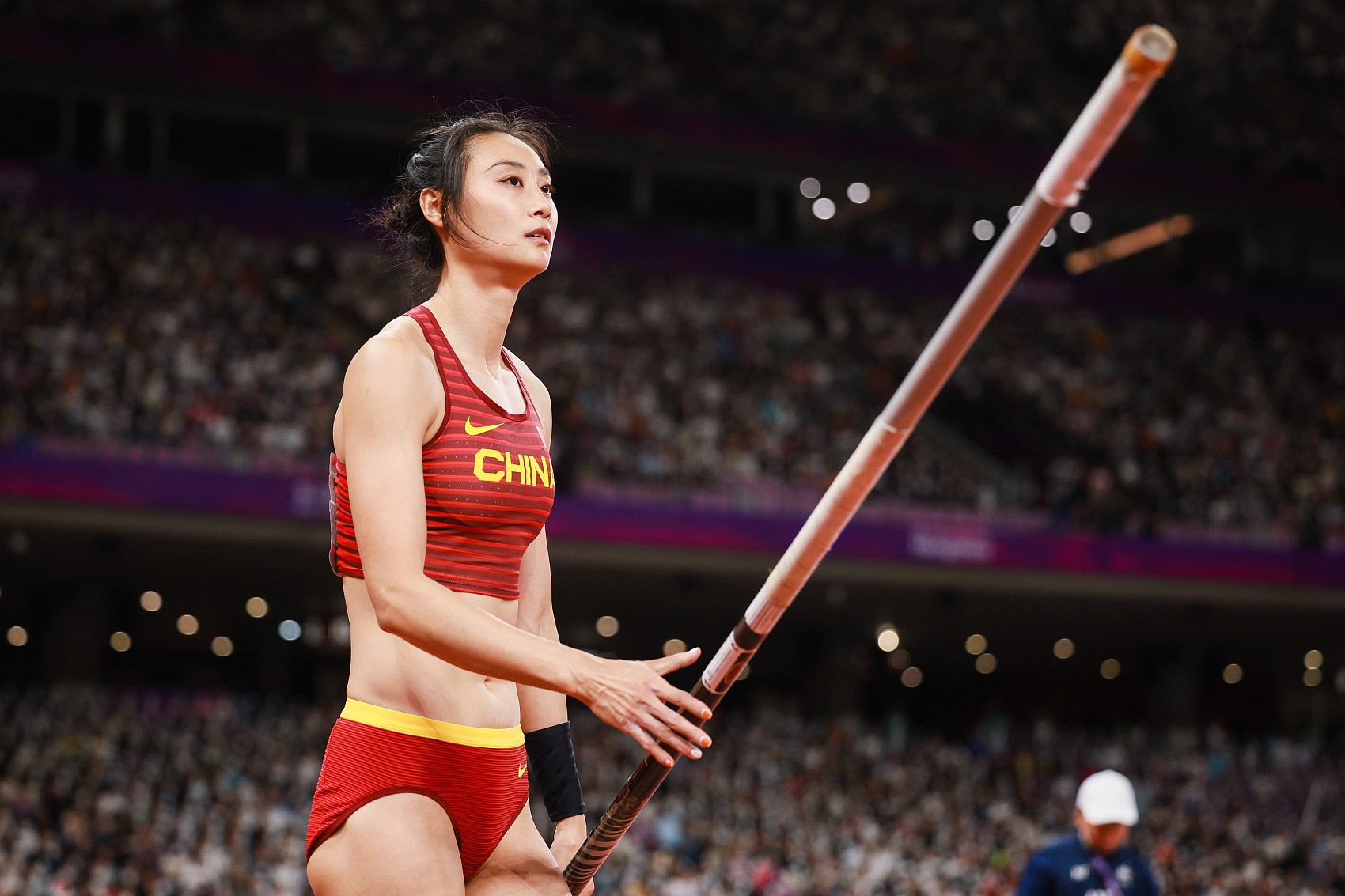 最后时刻受伤！中国撑杆跳女选手李玲因伤无缘第五次奥运会
