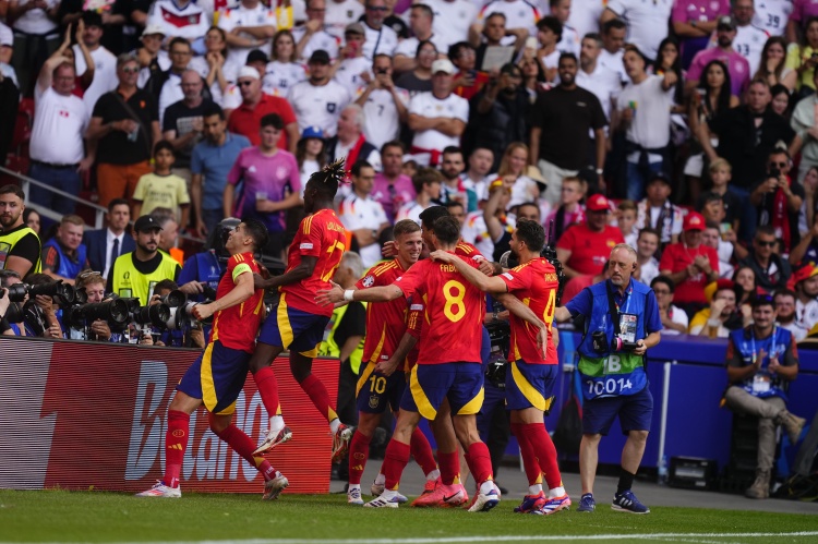 7连胜！西班牙夺冠之路：进15球失4球，连续击败德国、法国、英格兰