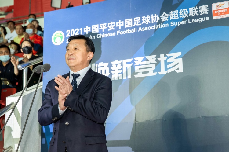 杜兆才系足坛反腐史上落马级别最高的官员