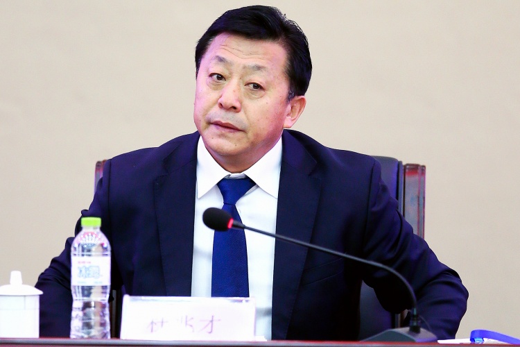 曝杜兆才黑幕：在足协安插嫡系10座城市交了过亿亚洲杯承办费！