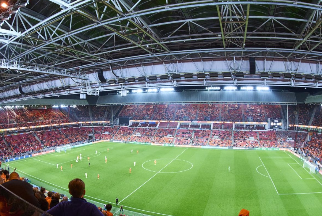 门票已售罄！官方：欧冠女足决赛在埃因霍温主场举行，狼堡vs巴萨