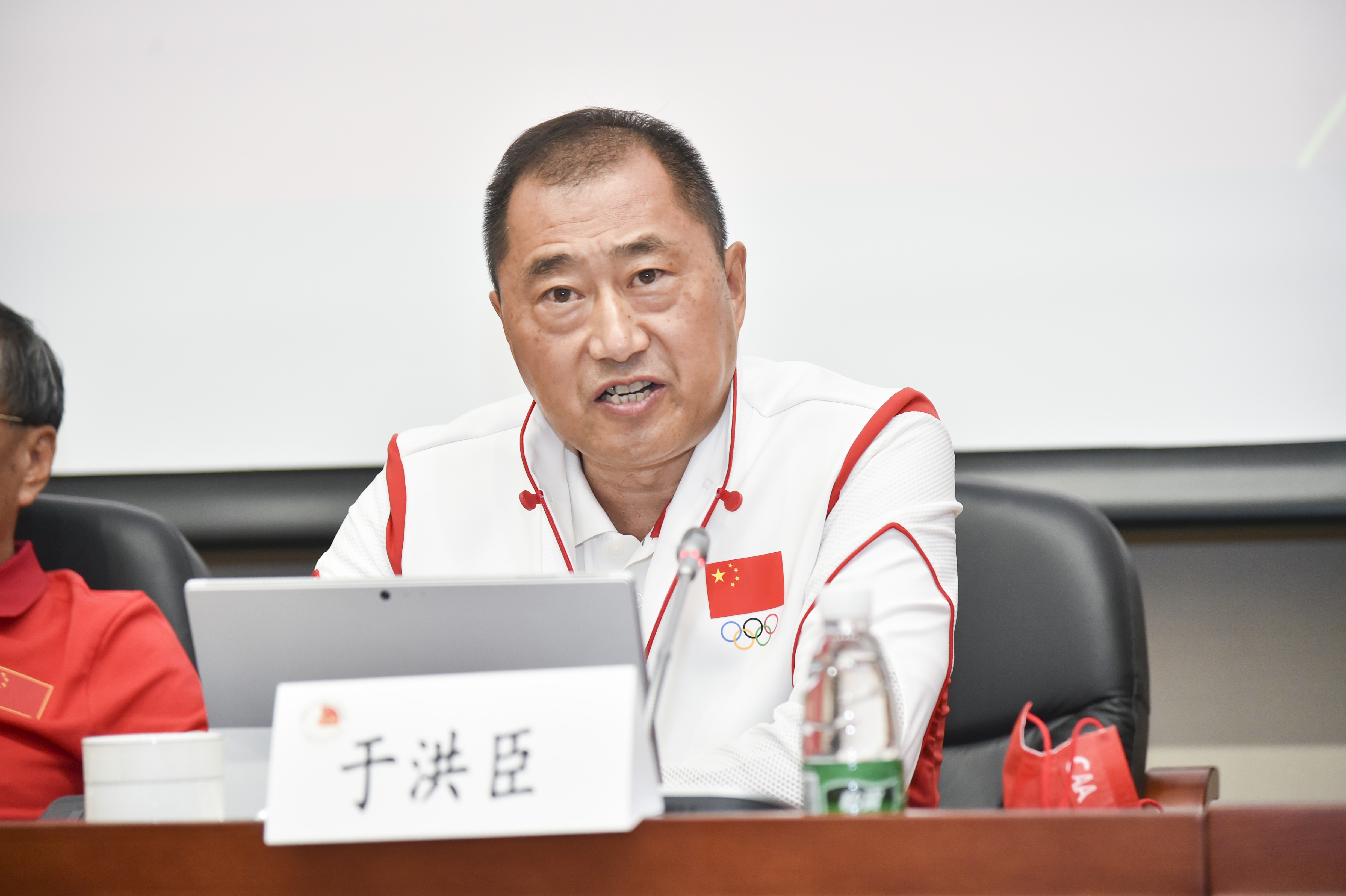 媒体人：田协主席于洪臣失联，曾担任足协副主席、中超公司董事长